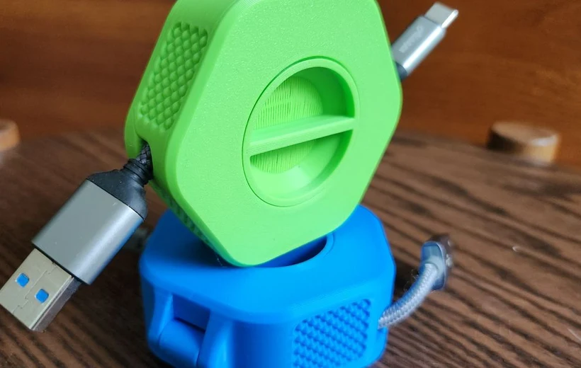 Portable Cable Organizer / Winder